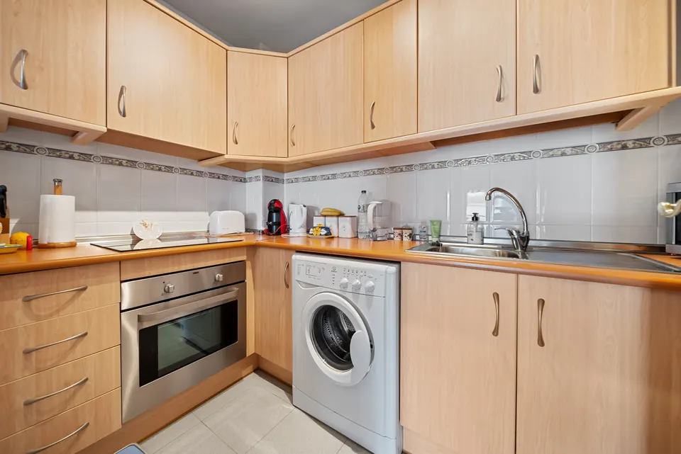 Kitchen, WL Costa Properties · 2024 · shoot 7