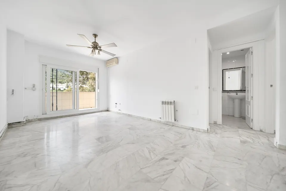 Open plan living and dining, WL Costa Properties · 2024 · shoot 9