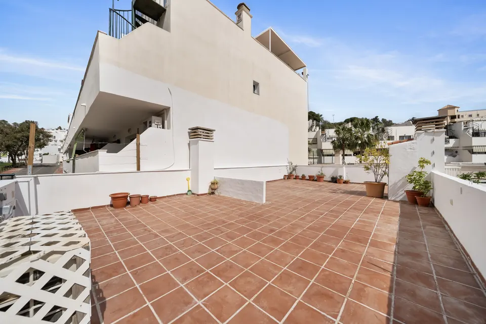 Terrace, WL Costa Properties · 2024 · shoot 9
