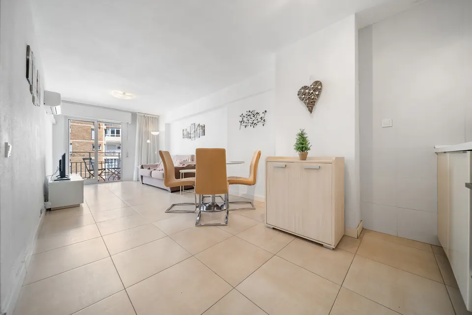 Open plan living and dining, WL Costa Properties · 2024 · shoot 10