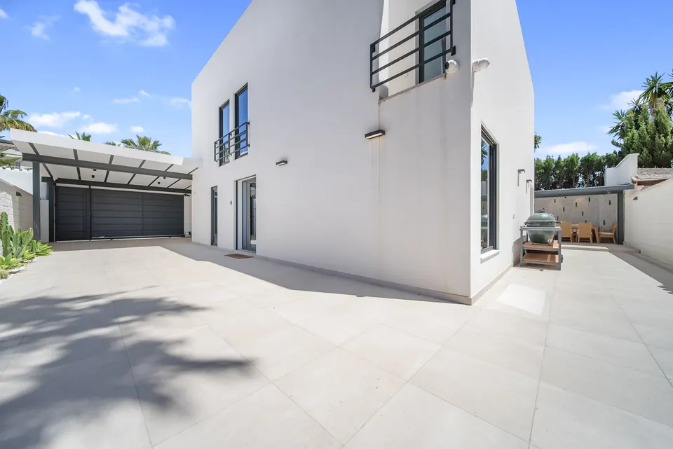 Exterior, Private owner · 2024