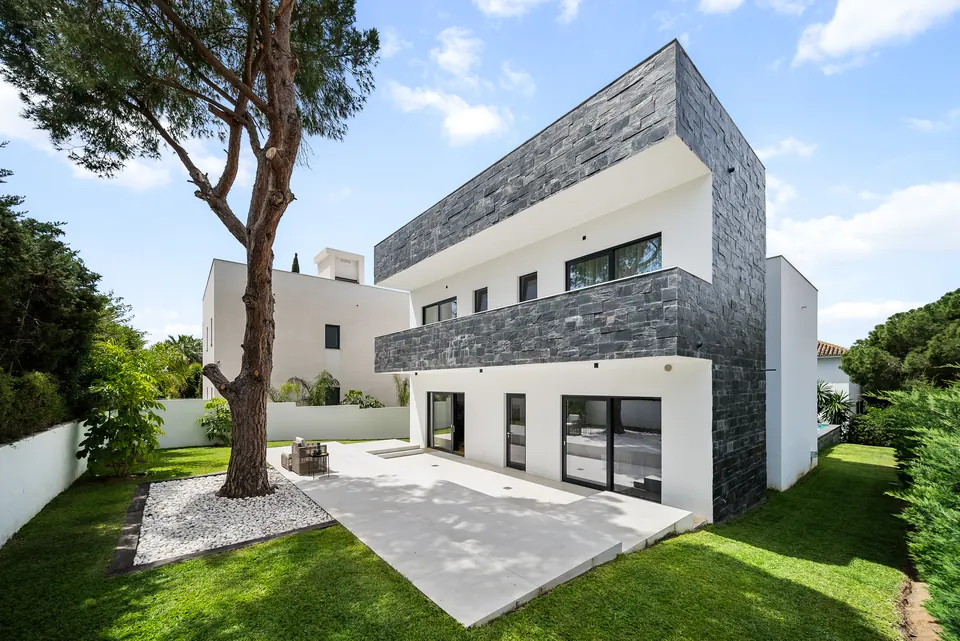 Exterior, Private owner · 2024