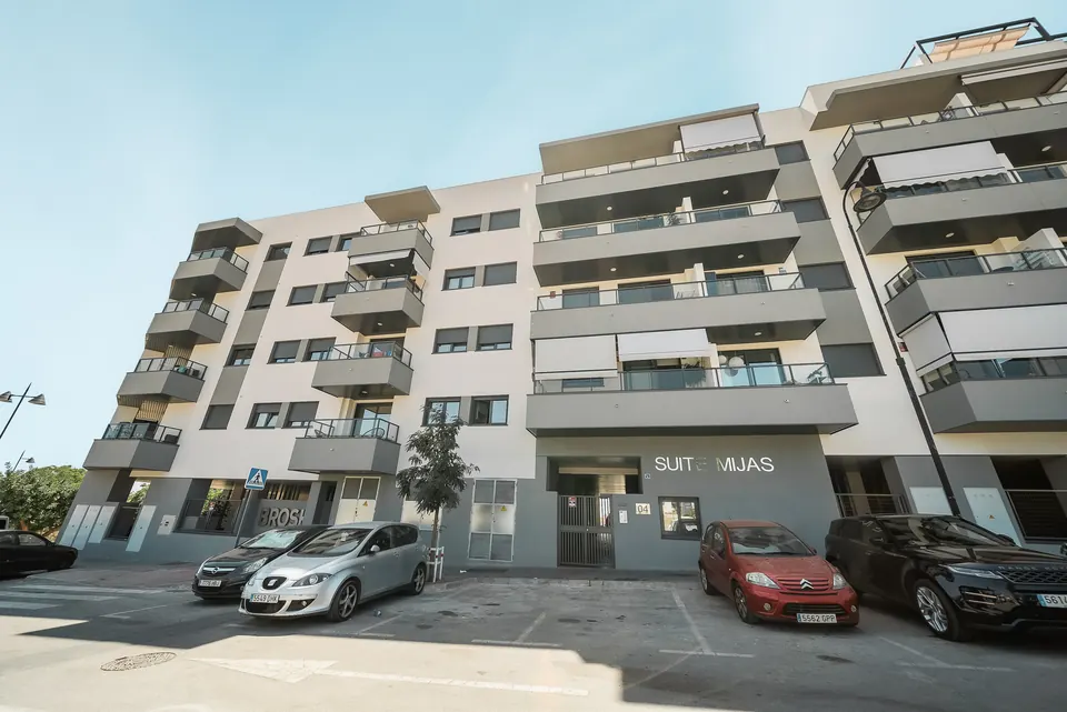 Exterior, Costasolrent · 2024 · shoot 4