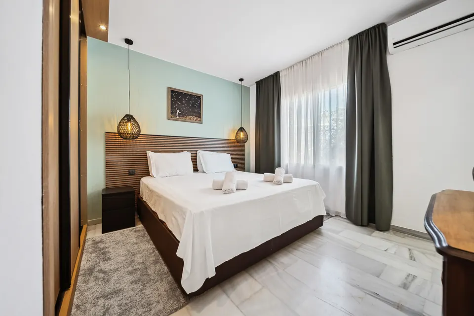Bedroom, Suncoaster · 2024 · shoot 7