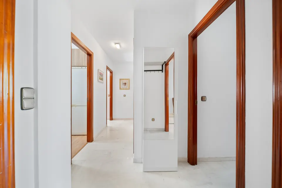 Entrance, Private owner · 2024
