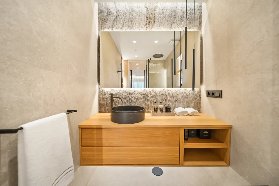 Bathroom, Mila Homes · 2024 · shoot 12