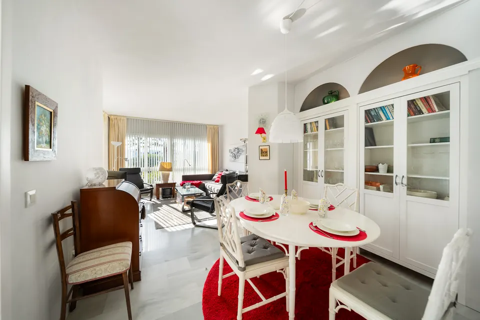 Open plan living and dining, Suncoaster · 2024 · shoot 8