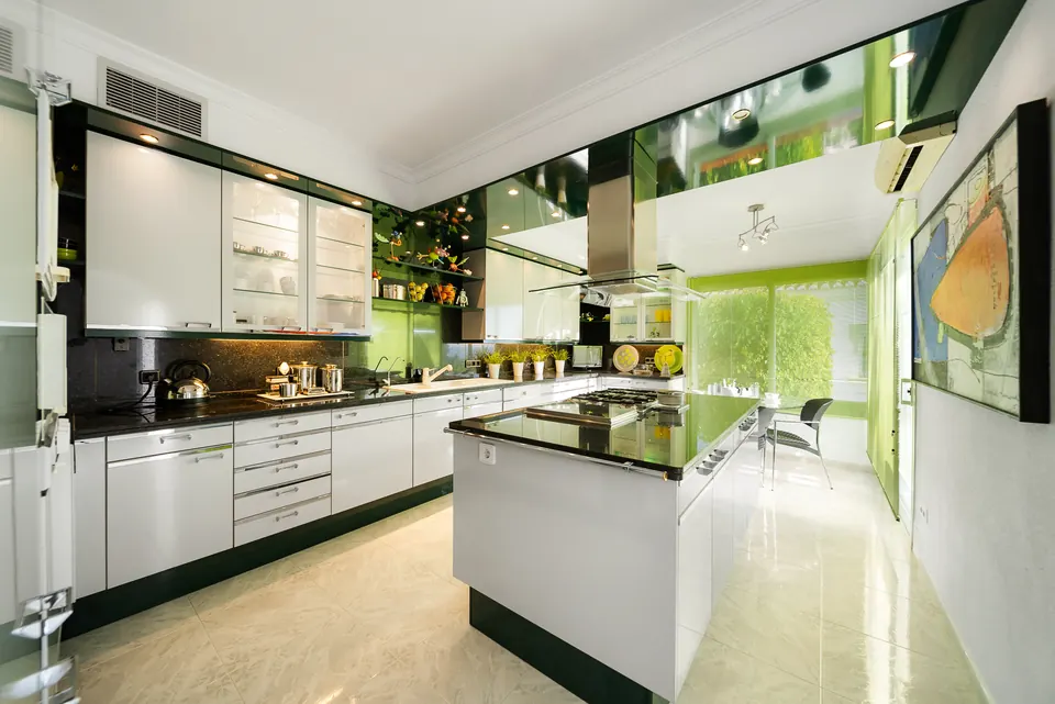 Kitchen, Suncoaster · 2025 · shoot 1