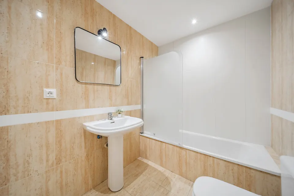 Bathroom, Mila Homes · 2025 · shoot 2