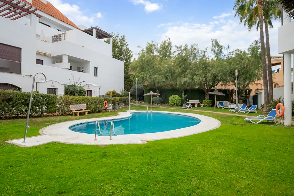 Pool, Mila Homes · 2025 · shoot 2