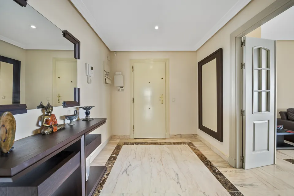 Entrance, WL Costa Properties · 2025 · shoot 6