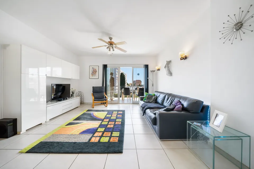 Open plan living and dining, WL Costa Properties · 2025