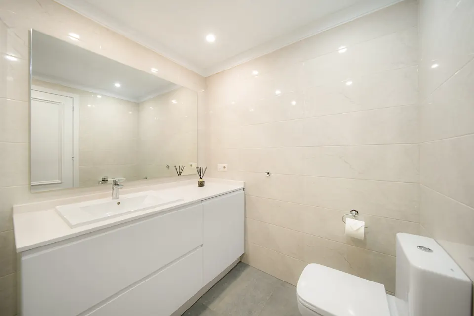 Bathroom, Private owner · 2025