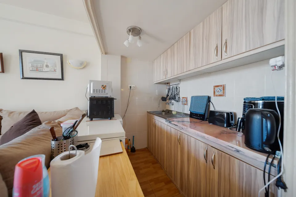 Kitchen, WL Costa Properties · 2025 · shoot 10