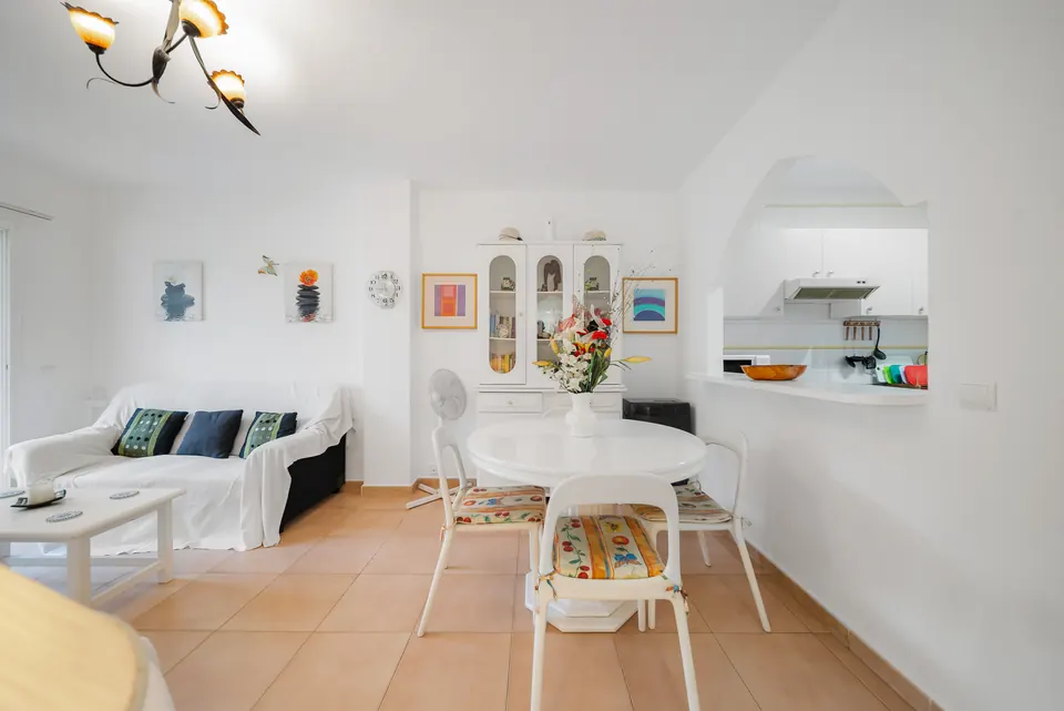 Open plan living and dining, WL Costa Properties · 2025 · shoot 11