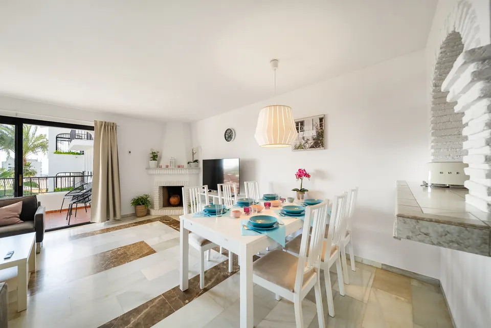 Open plan living and dining, Suncoaster · 2025 · shoot 2