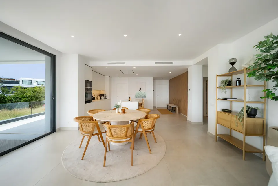 Open plan living and dining, Private owner · 2025