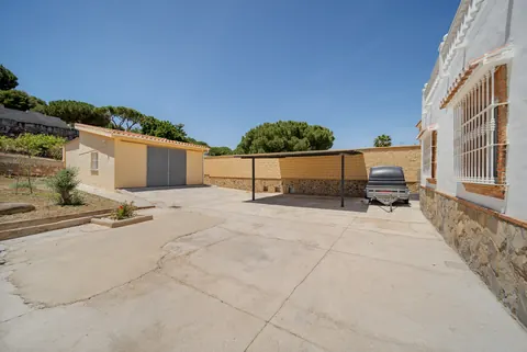 Exterior, Property · 2025