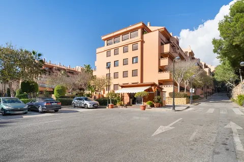 Exterior, Private owner · 2025