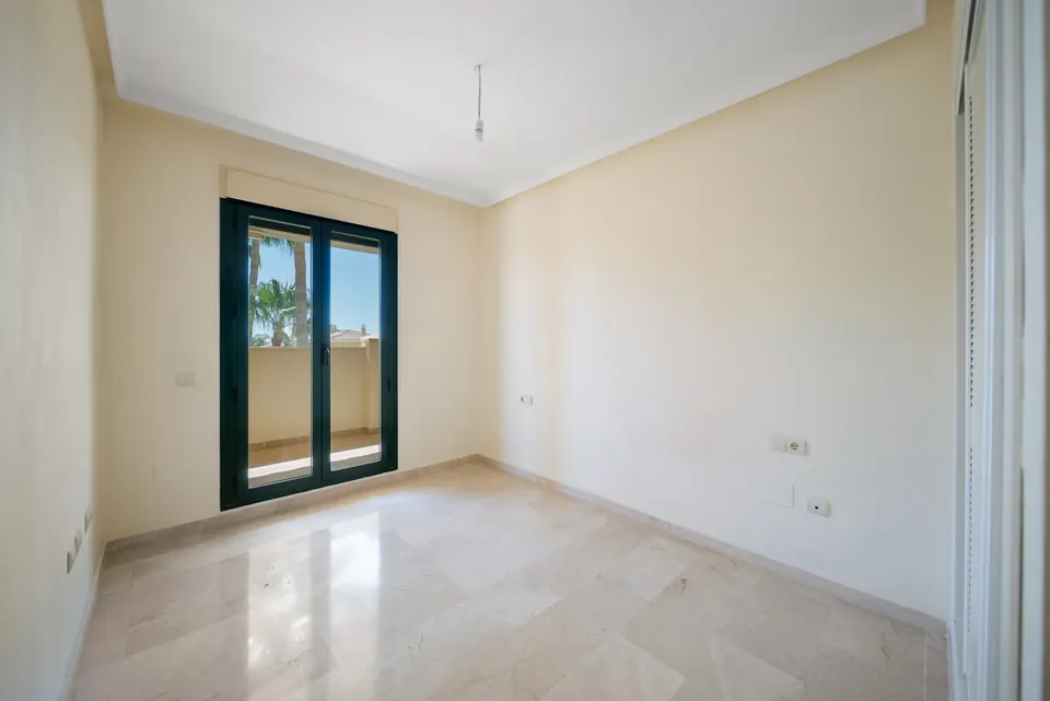 Entrance, WL Costa Properties · 2025 · shoot 17