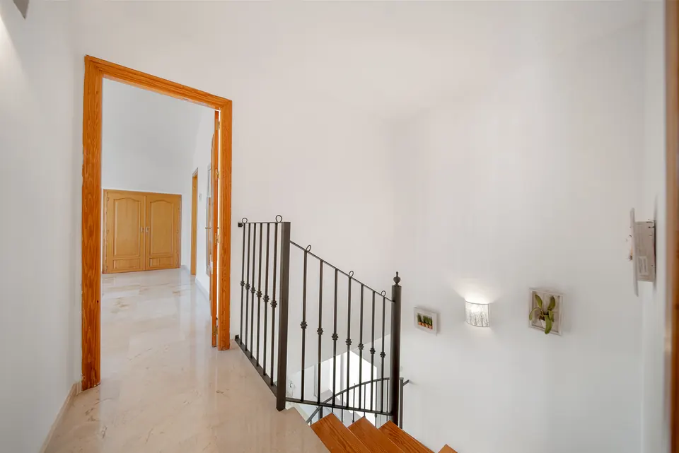 Entrance, Mila Homes · 2025 · shoot 9