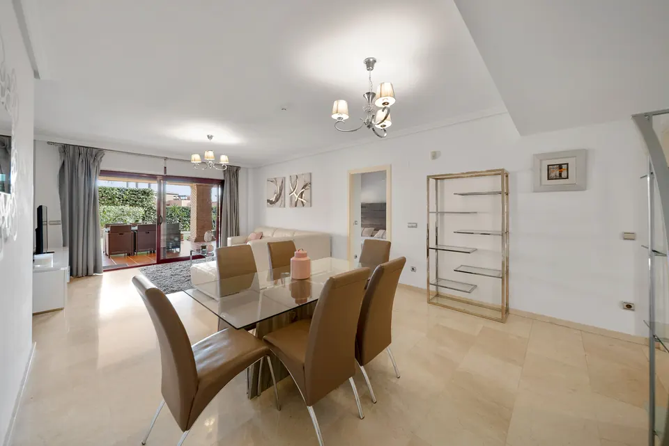 Open plan living and dining, Utopía Coast Properties · 2025 · shoot 4