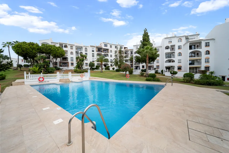 Pool, Utopía Coast Properties · 2025 · shoot 7