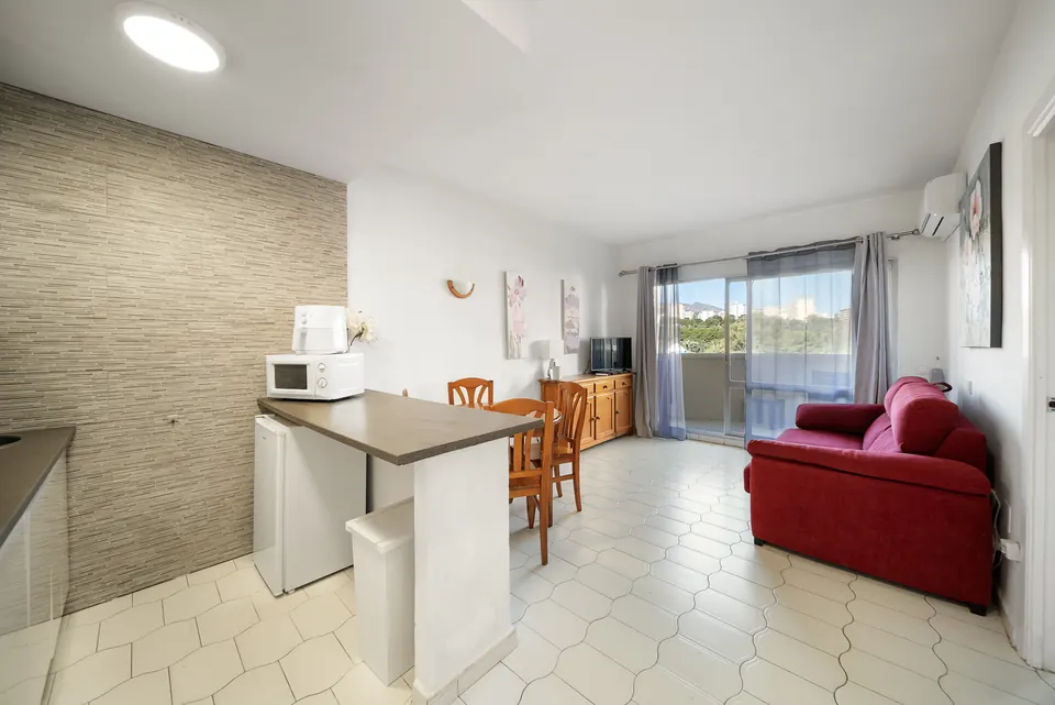Open plan living and dining, WL Costa Properties · 2025 · shoot 2
