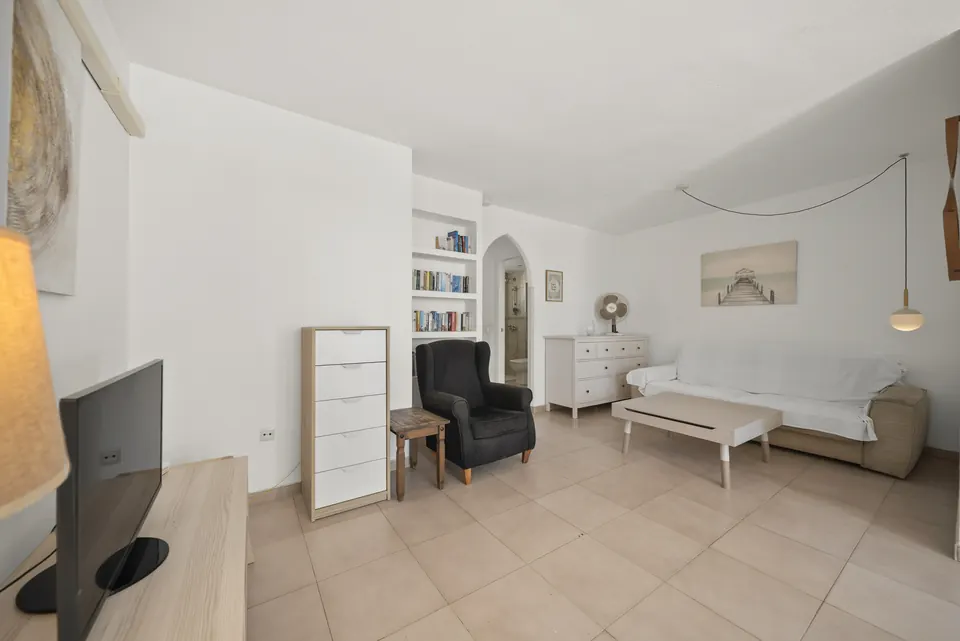 Living room, WL Costa Properties · 2025 · shoot 23