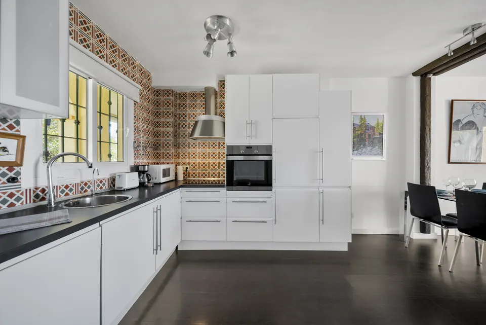 Kitchen, Suncoaster · 2025 · shoot 6