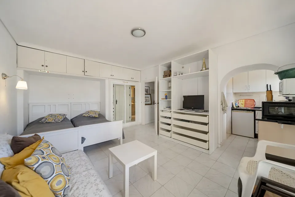 Open plan living and dining, WL Costa Properties · 2025 · shoot 25