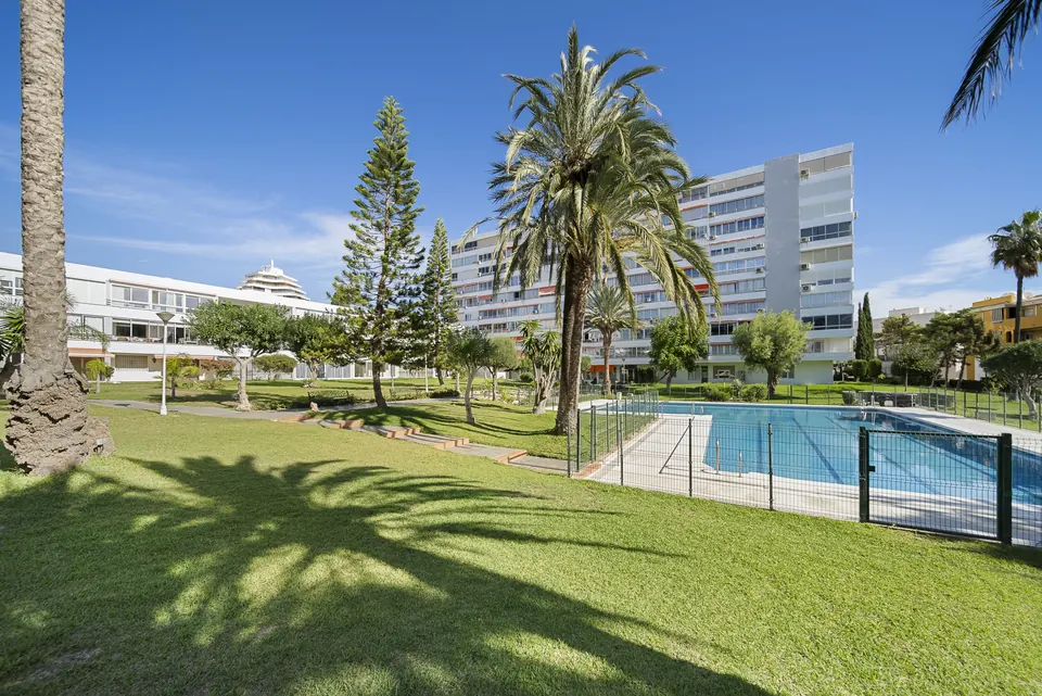 Garden, WL Costa Properties · 2025 · shoot 27