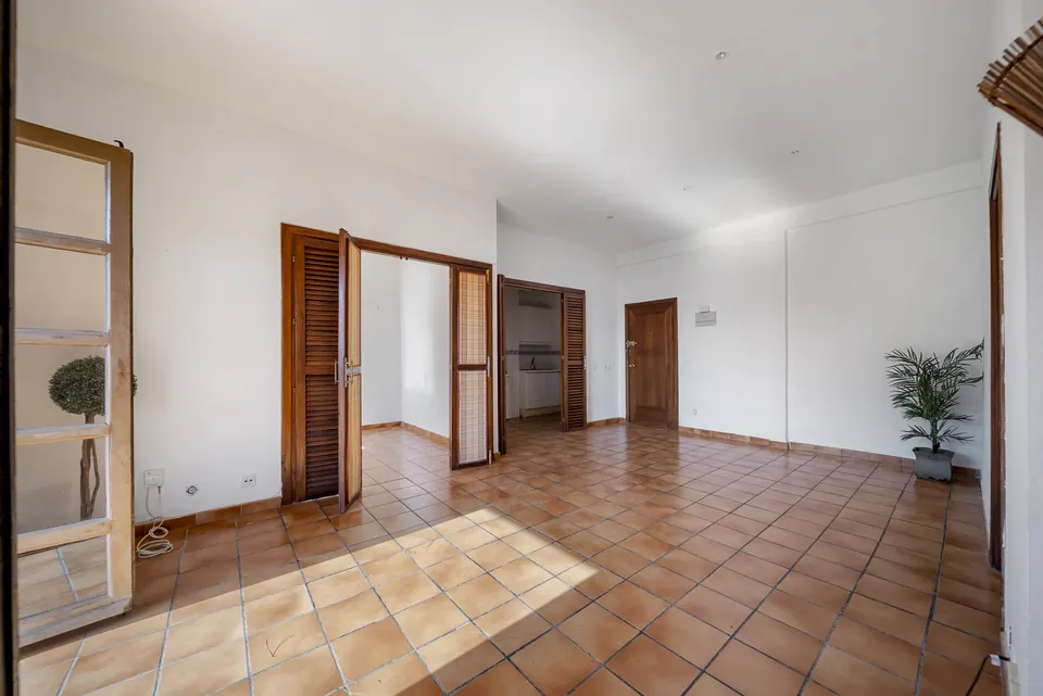Open plan living and dining, Private owner · 2025