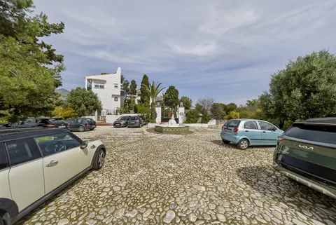 Exterior, WL Costa Properties · 2026 · shoot 9