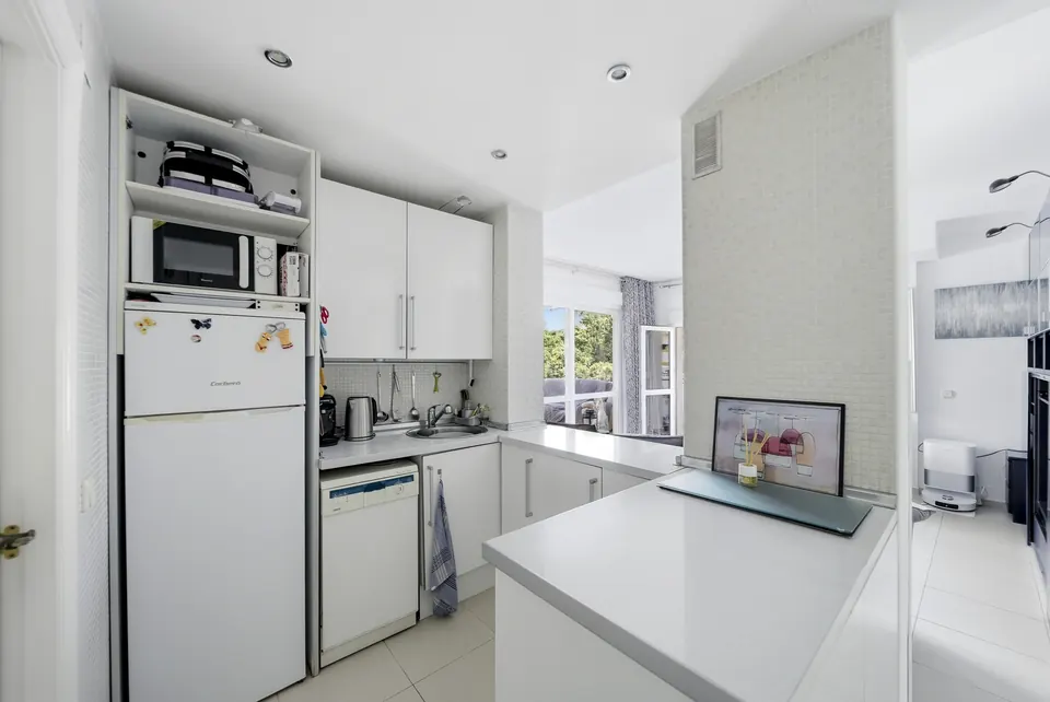 Kitchen, WL Costa Properties · 2026 · shoot 12