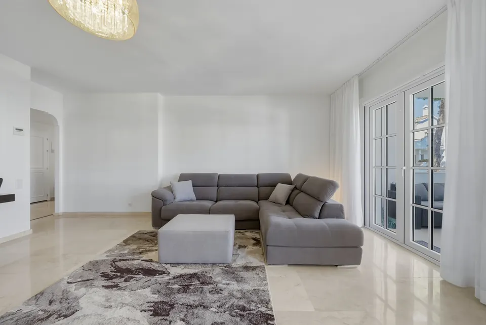 Living room, Property · 2026