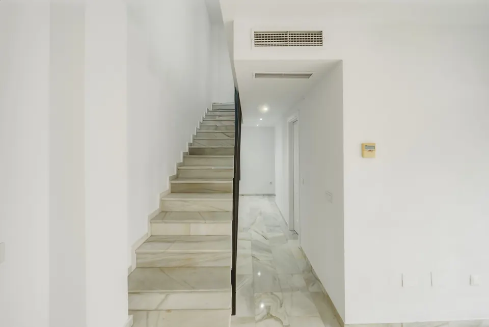 Entrance, WL Costa Properties · 2026 · shoot 16