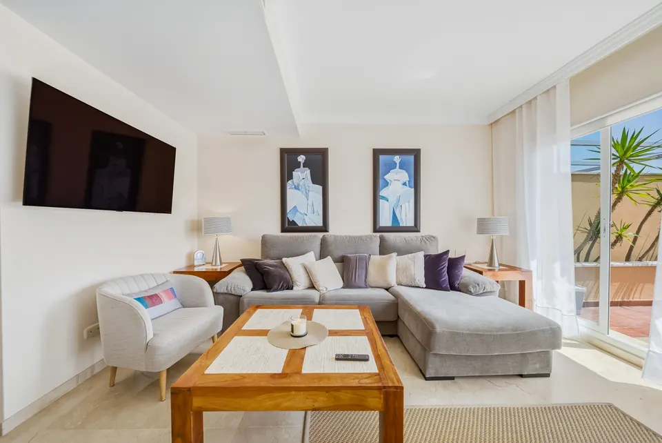 Living room, Property · 2026