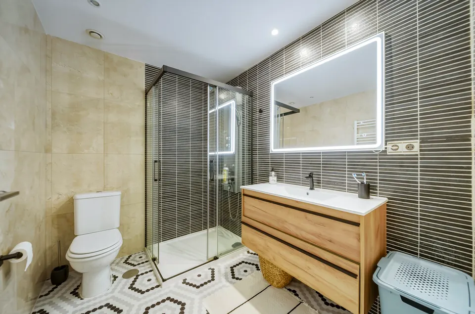 Bathroom, Utopía Coast Properties · 2026 · shoot 4