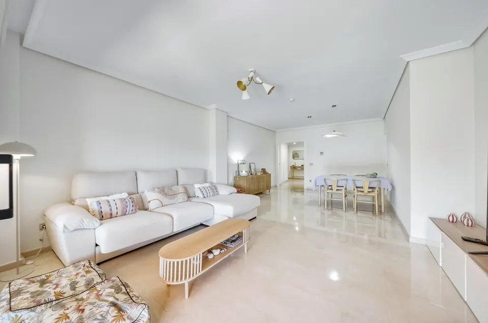 Open plan living and dining, Utopía Coast Properties · 2026 · shoot 5