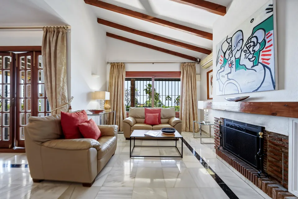 Living room, Property · 2026