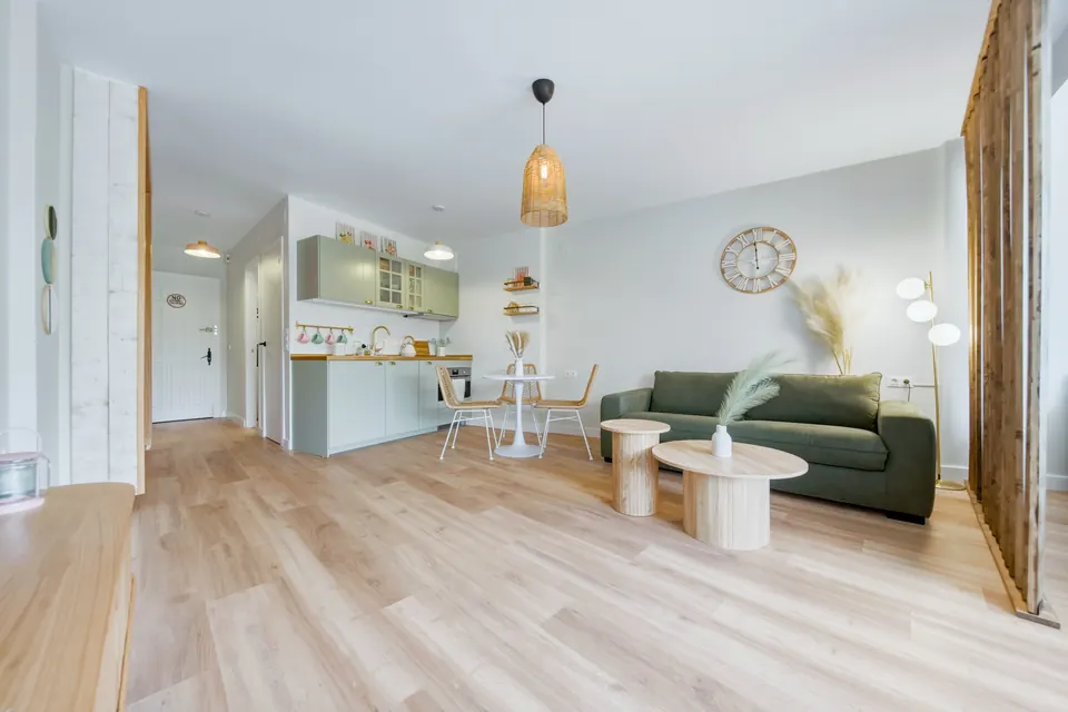 Open plan living and dining, Private owner · 2026