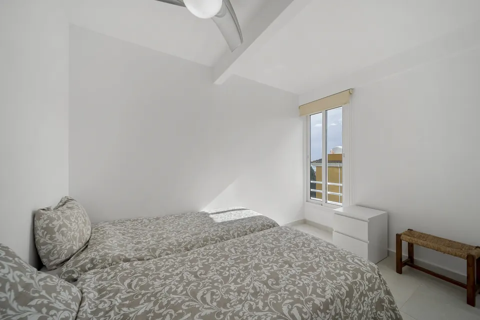 Bedroom, WL Costa Properties · 2026 · shoot 4