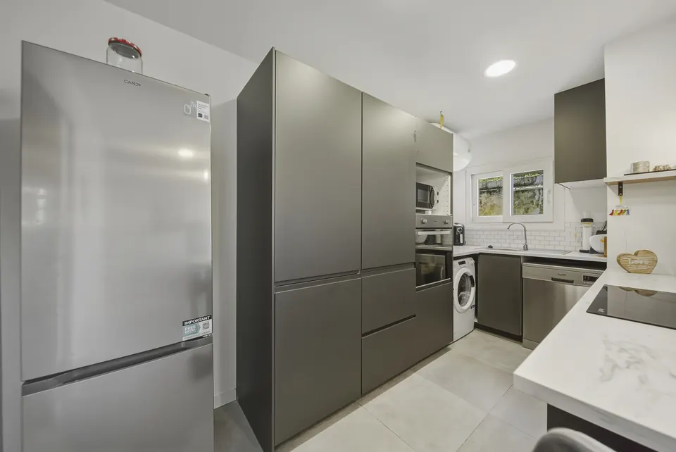 Kitchen, WL Costa Properties · 2026 · shoot 6