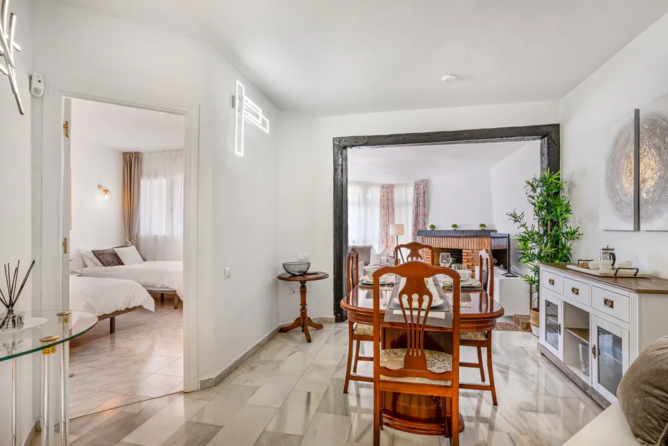 Open plan living and dining, Suncoaster · 2023 · shoot 2