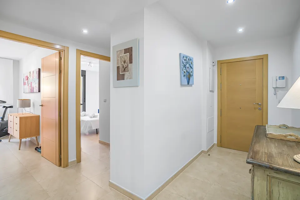 Entrance, Suncoaster · 2023 · shoot 5