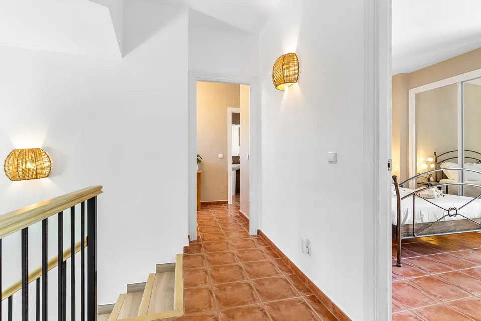 Entrance, Suncoaster · 2023 · shoot 6
