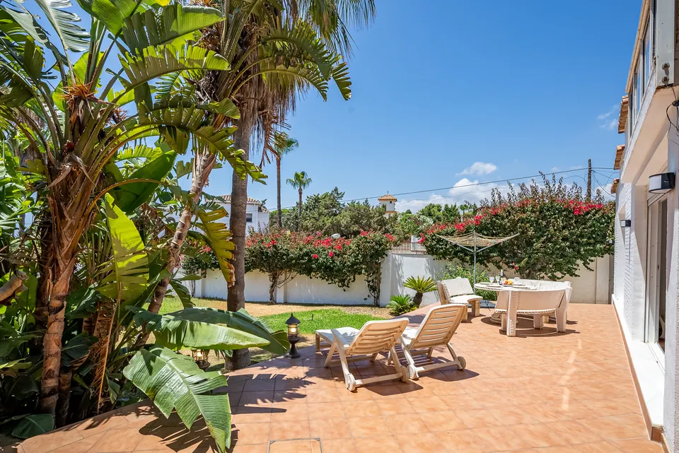 Garden, Costasolrent · 2023 · shoot 1