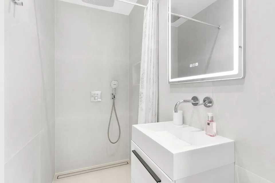 Bathroom, Private owner · 2023