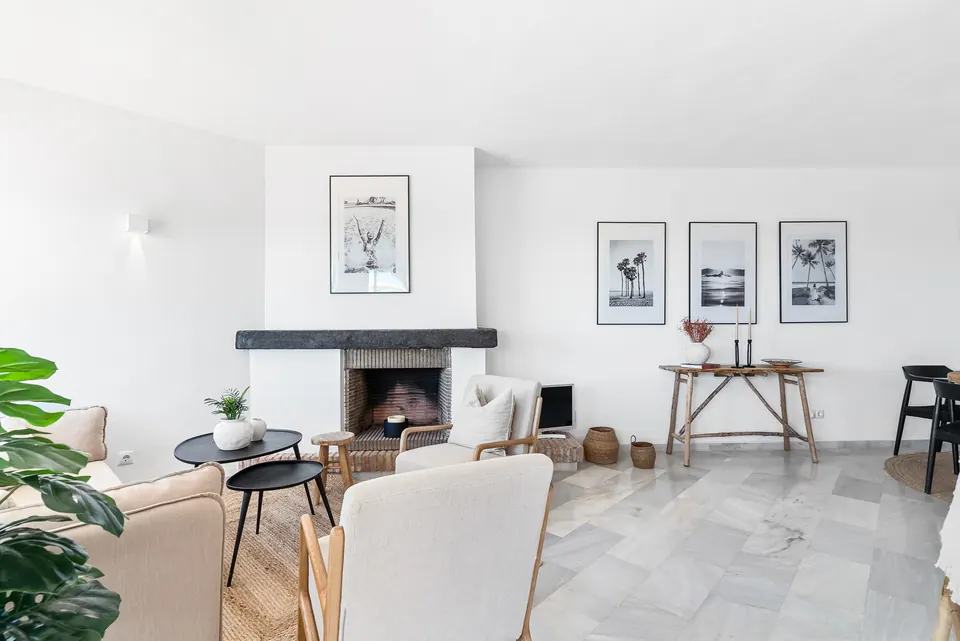 Living room, Suncoaster · 2023 · shoot 9